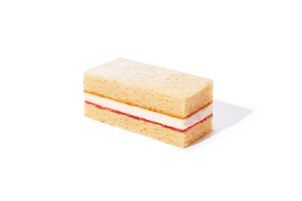 Victoria Sponge Slice