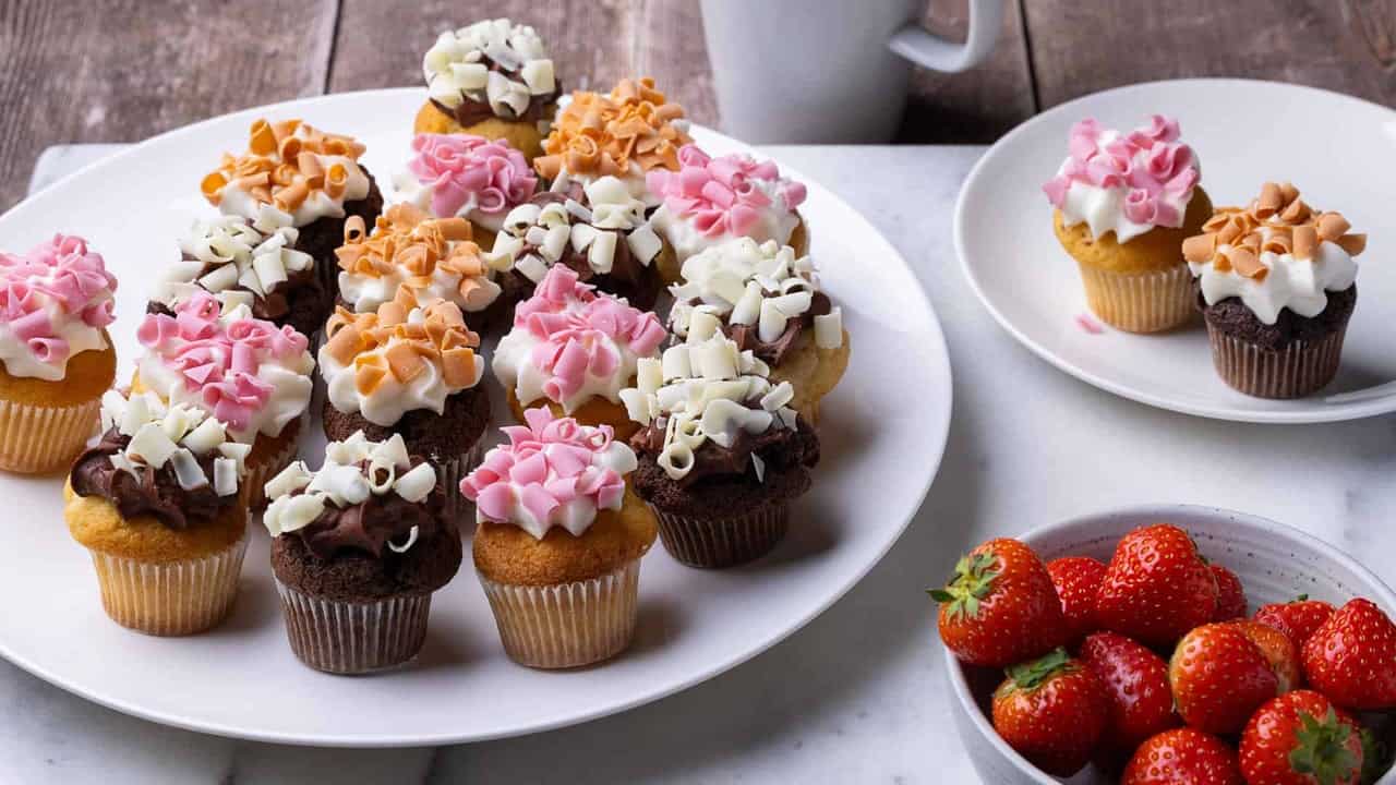 Mini Muffins (3 Varieties)